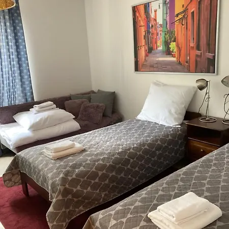 Appartamento Szucha By Global *